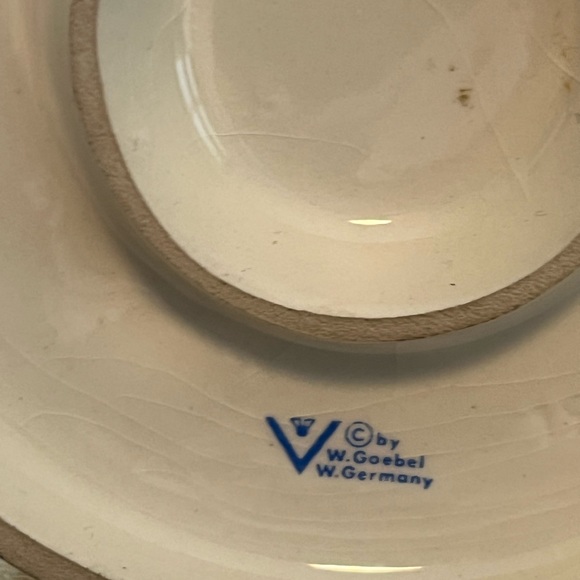 Hummel Figurine Goebel Blessed Event 333 Germany Baby Shower 1955 vtg W. - Picture 11 of 16